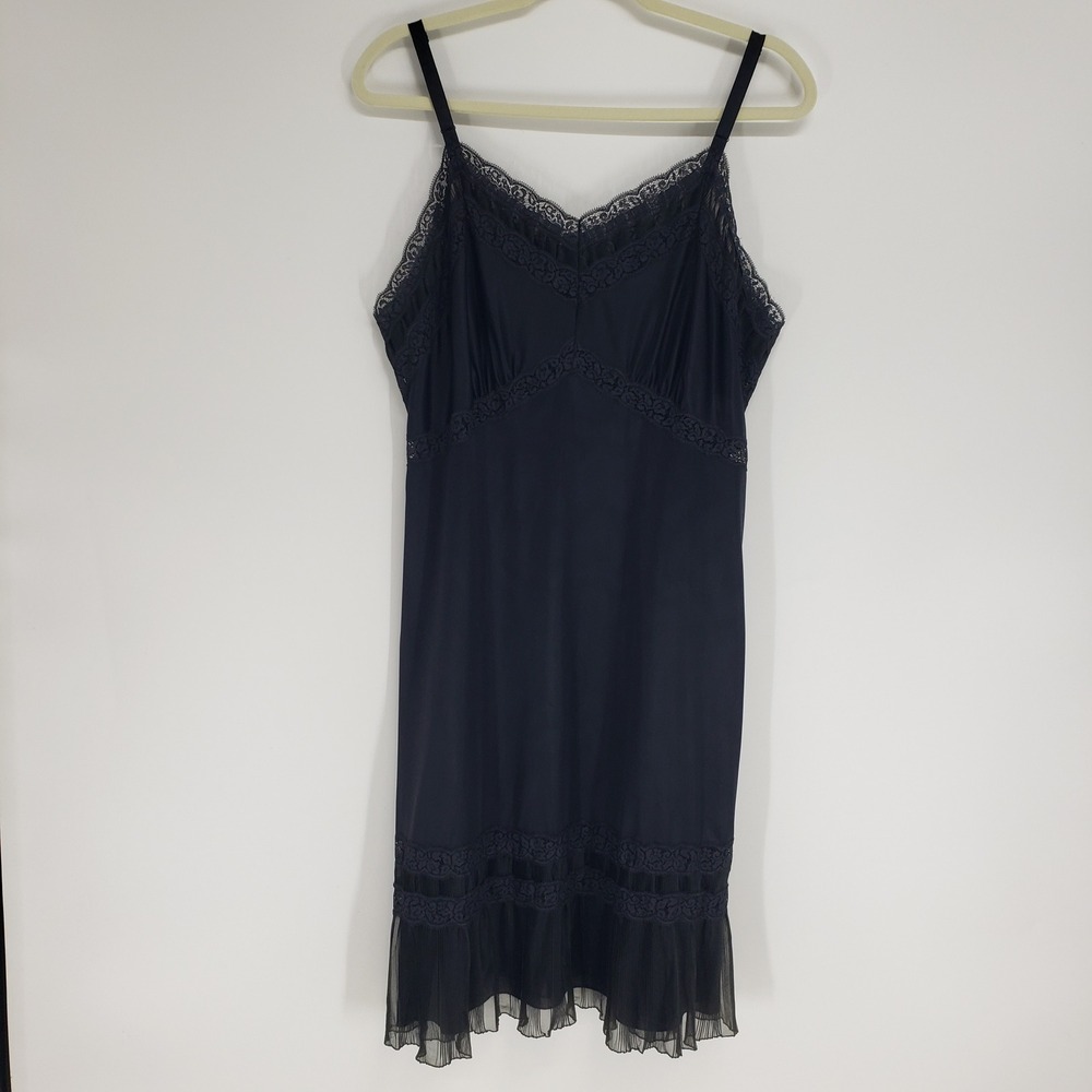 Vintage 60s Sears Lace Trim Full Slip Dress Size 40 M Black Nylon Pleated Ruffle